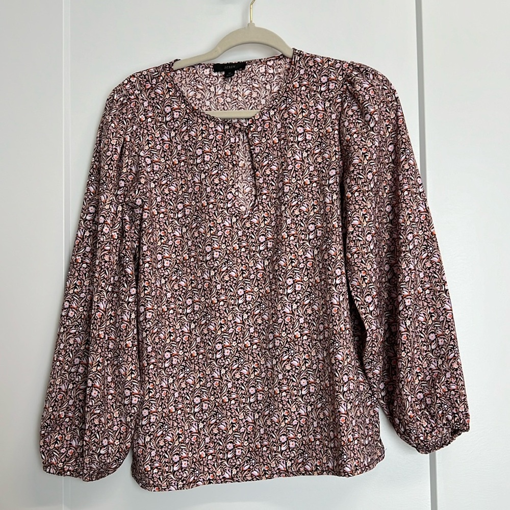 GUC JCrew Floral keyhole top, M